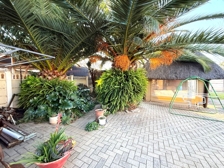 4 Bedroom Property for Sale in Wilgehof Free State
